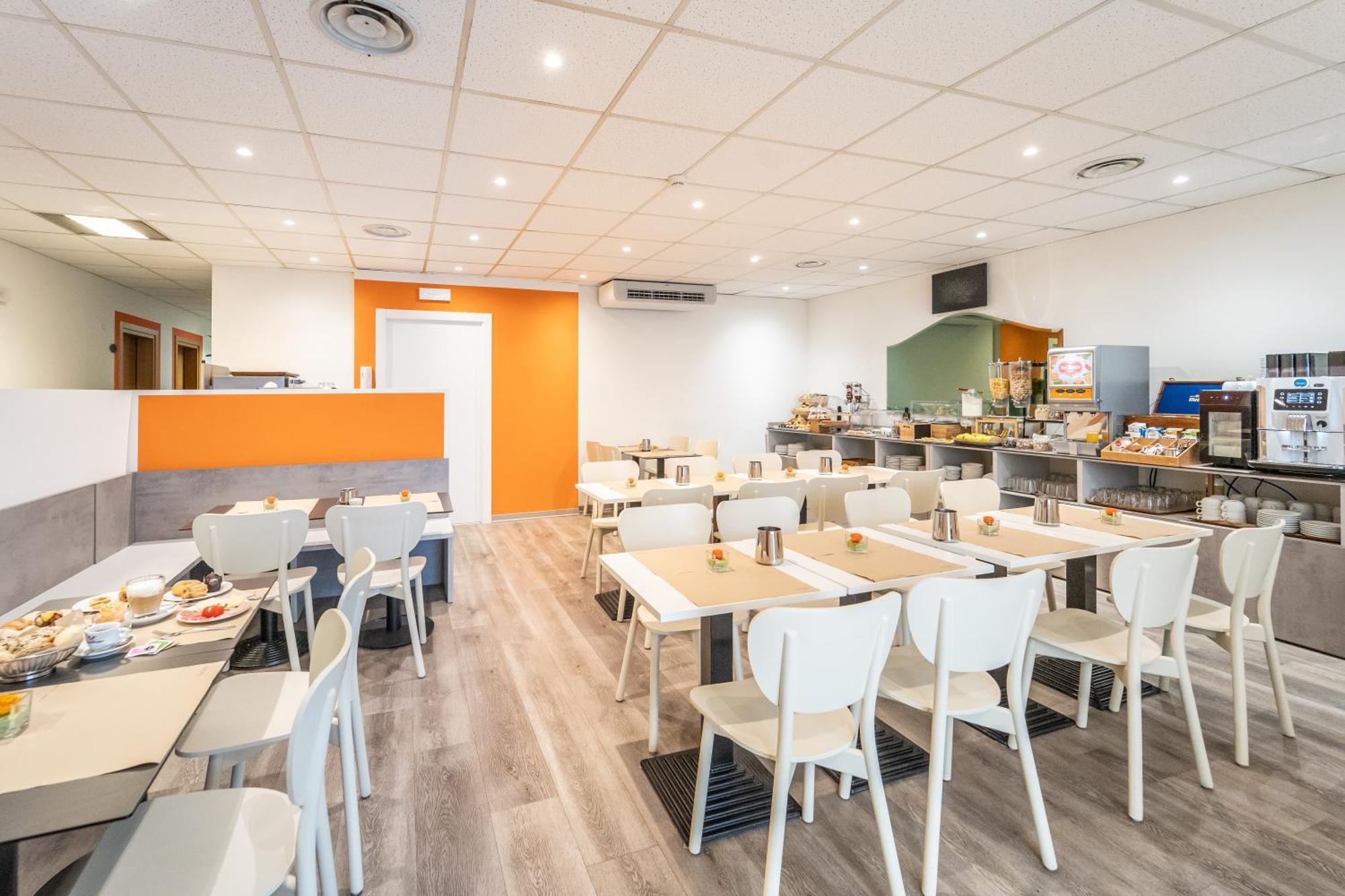 Hotel Italia Trieste Luaran gambar